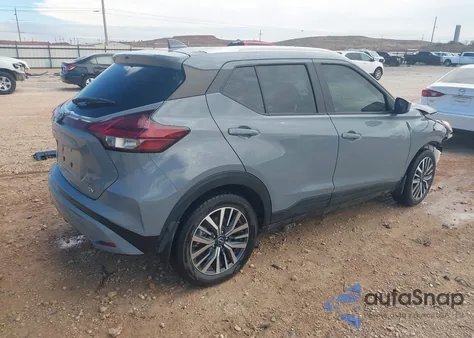 2022 Nissan Kicks Sv Xtronic Cvt from USA, damaged, VIN 3N1CP5CV2NL515656